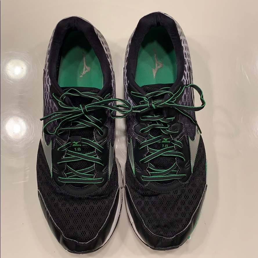 Mizuno Sneakers Mizuno Sneakers
